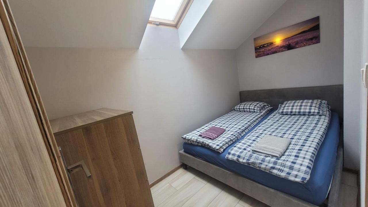Wrzosowe Wzgorze Apartamenty Checiny  Luaran gambar